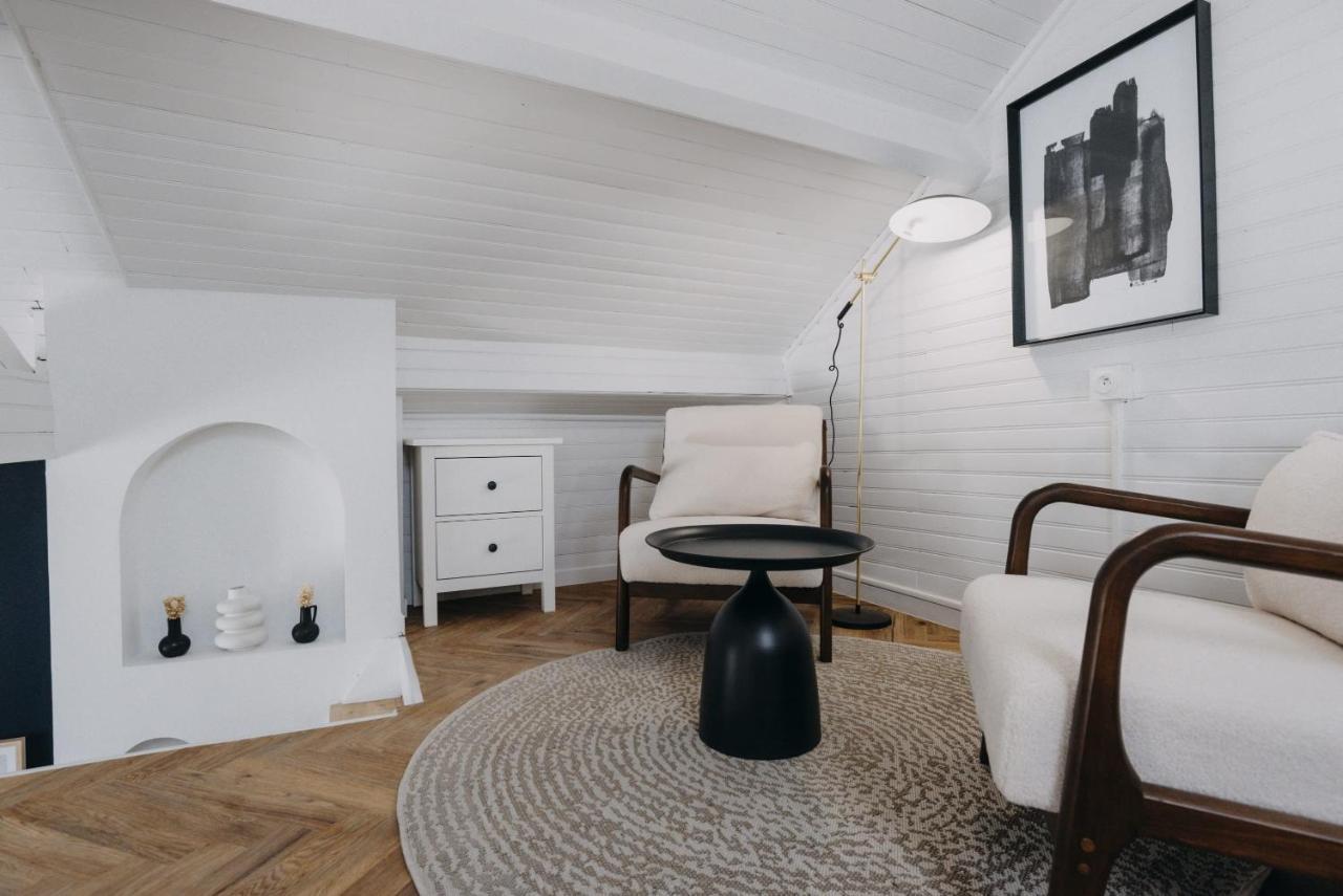 Classic Journey Duplex Centre Ville شوليه المظهر الخارجي الصورة